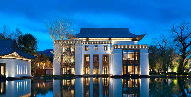 Exterior-Villa---The-Resa-Mansion1